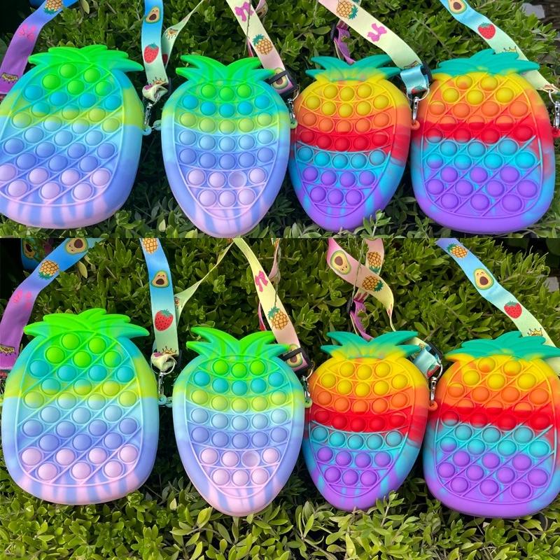 Fidget Toys Sensory Fashion Strawberry Pineapple coin purse Push Bubble Anti Stress Educational Children And Adults Decompression Toy Surprise wholesa