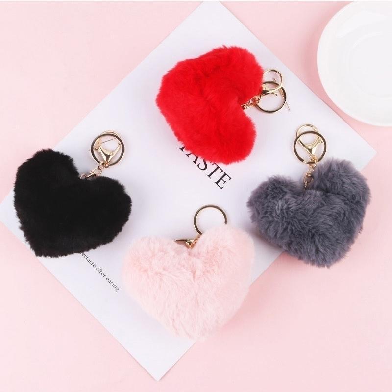 Backpacks Accessories Metal Circle Clip Heart Key Chain 2021 Latest Holders Furry Cute Stuffed Plush Car Bag Pendants Toys Rabbit Hair Ball Gift