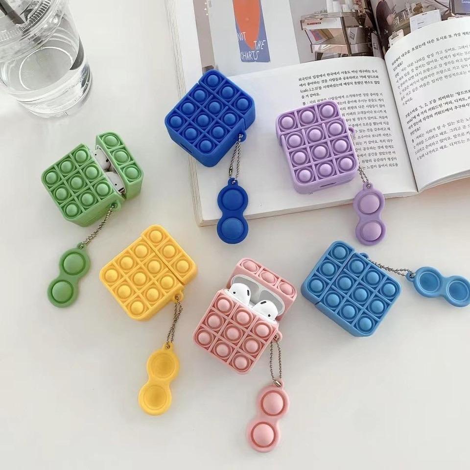 airpods1/2 toys Fidget Sensory Push Bubble Board Game Toy Anxiety Stress Reliever Kids Adults Autism Special Needs Sale E1822